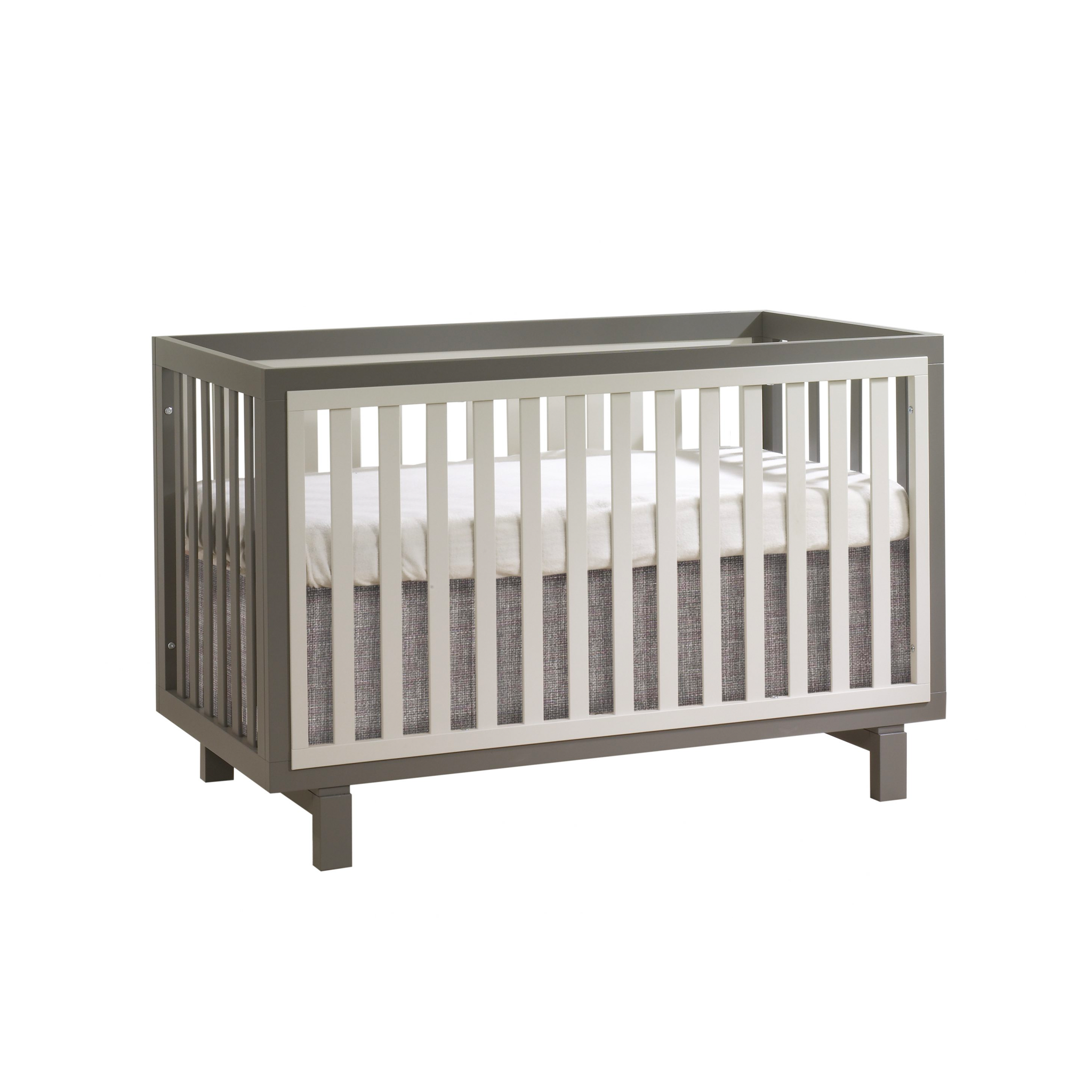 Bjorn Classic Crib & Dresser Set - Tots to Teens Furniture