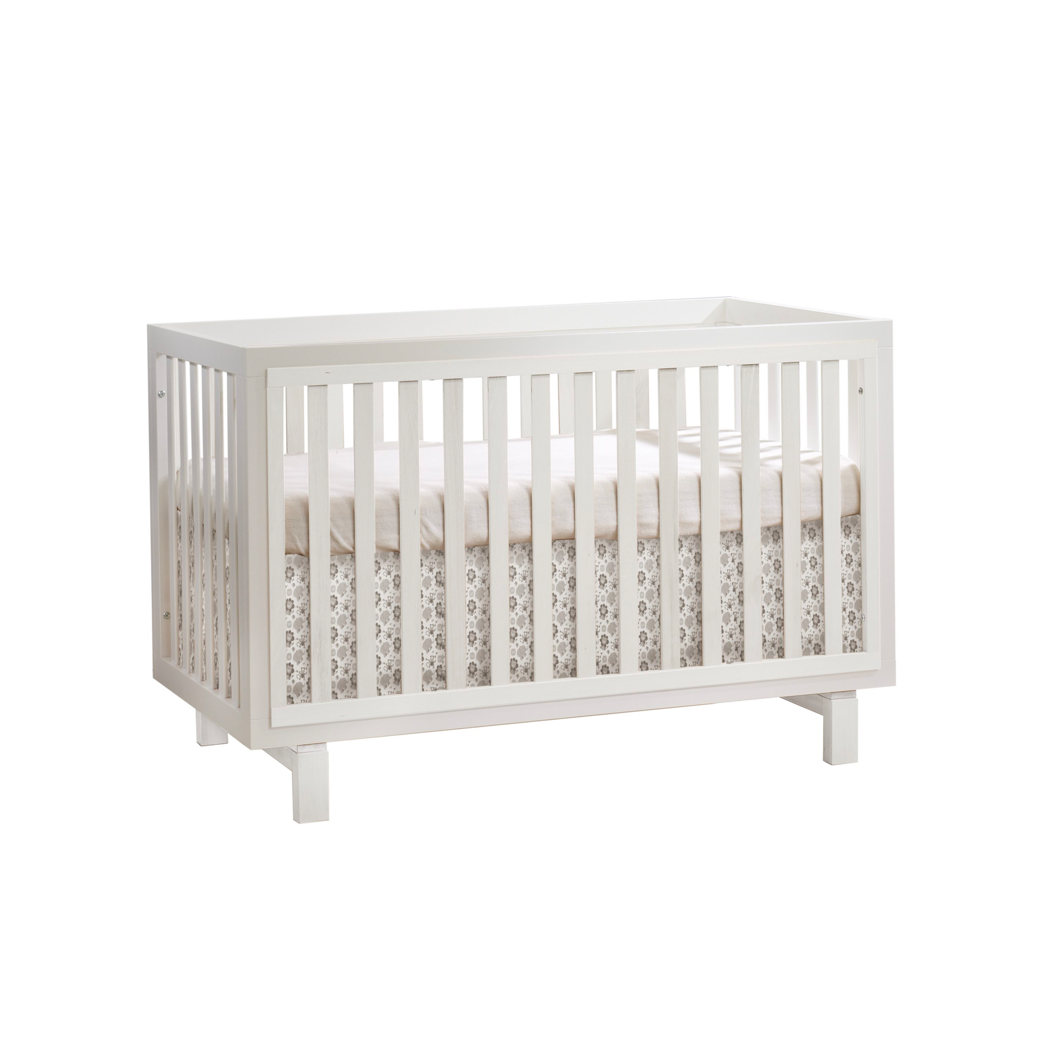 Bjorn Classic Crib & Dresser Set - Tots to Teens Furniture