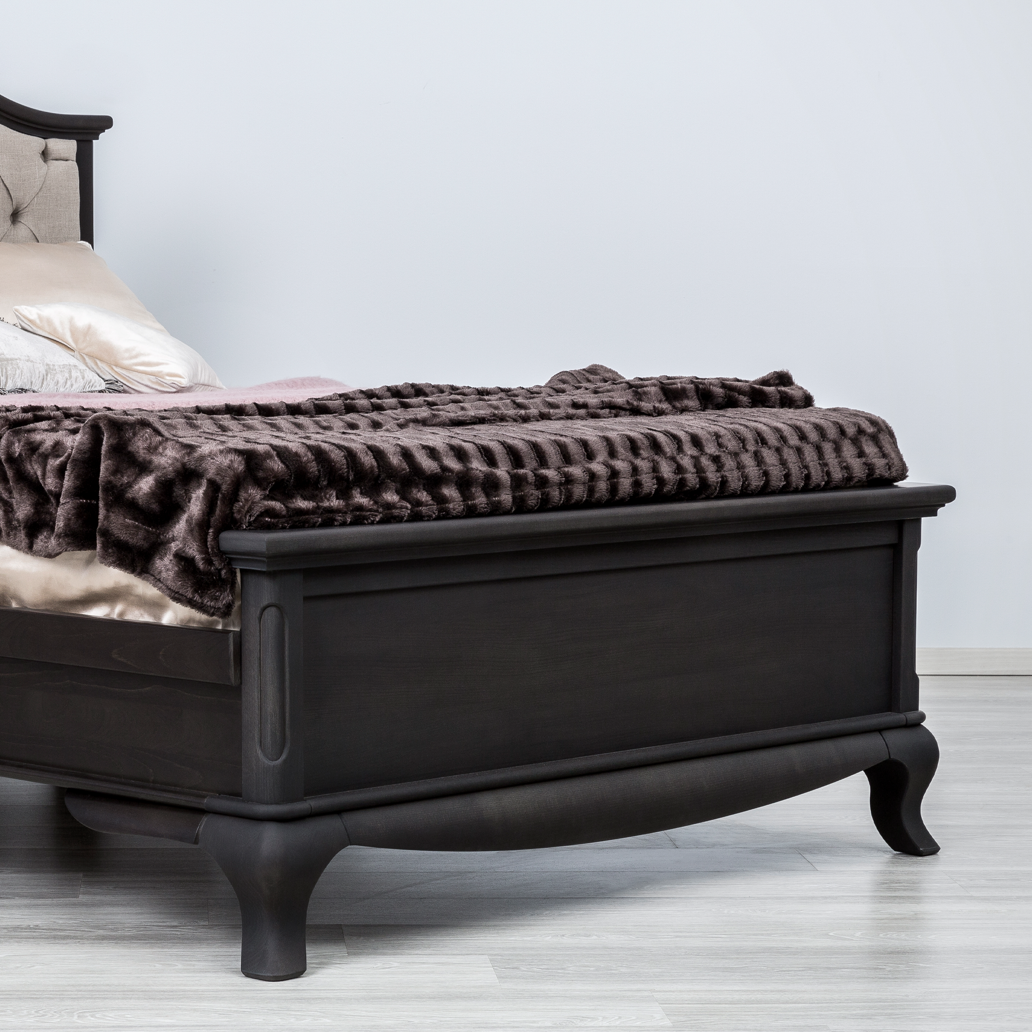 Cleopatra Low Profile Footboard - Tots to Teens Furniture