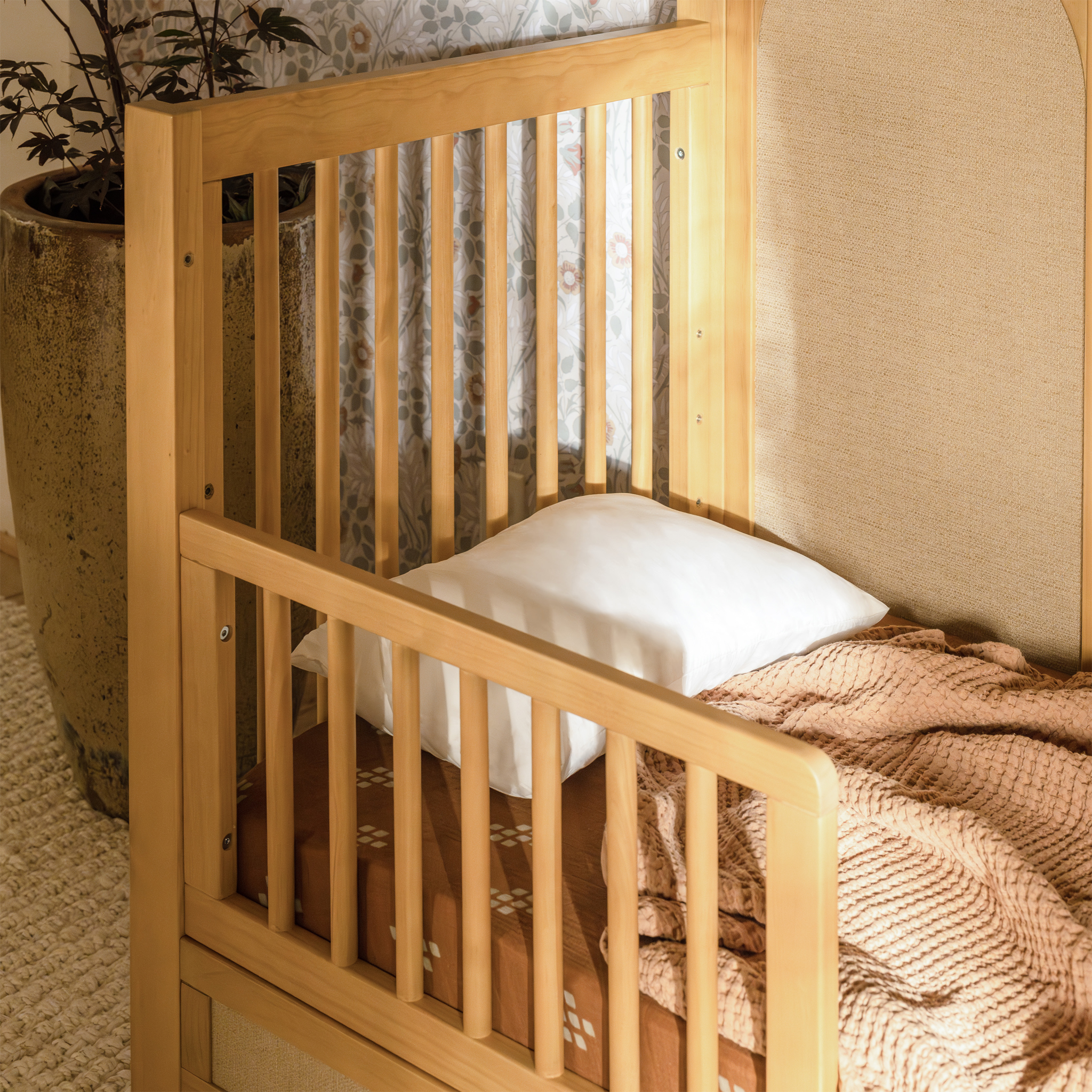 Eloise 4-in-1 Convertible Crib - Tots to Teens Furniture