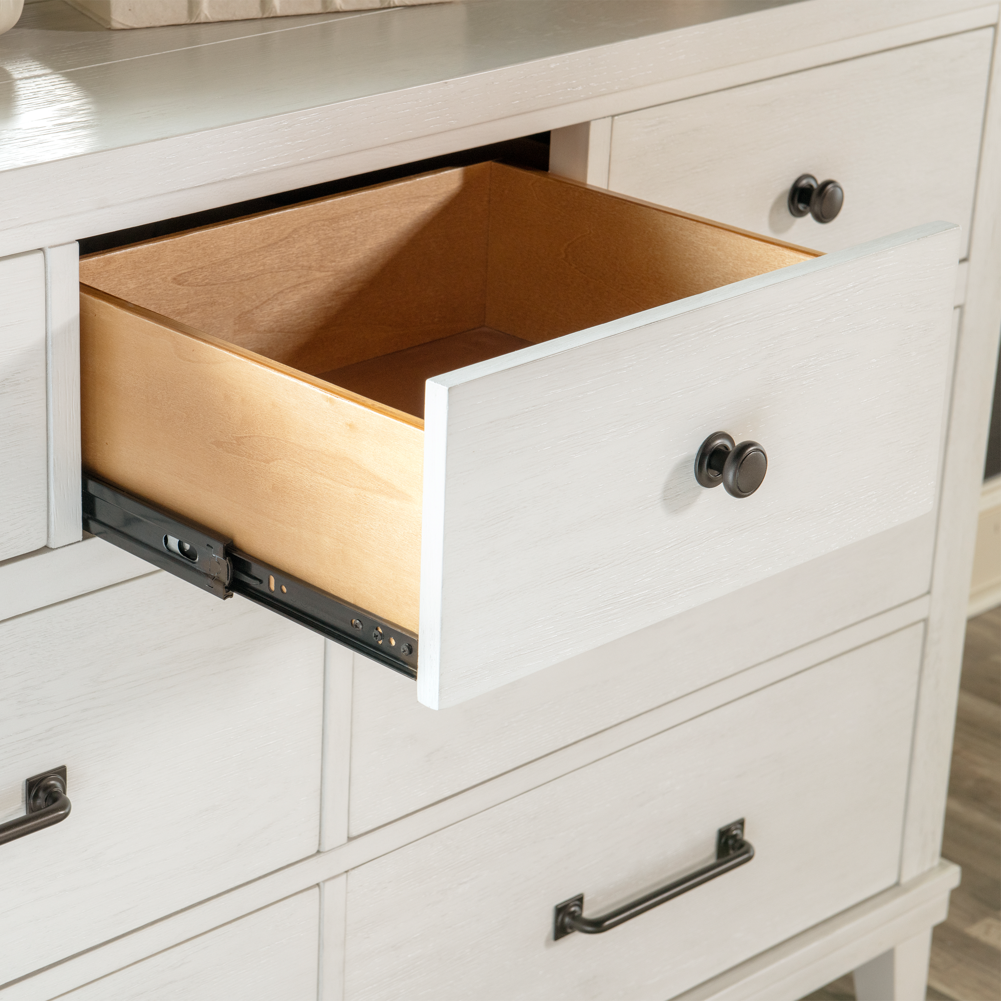 Flatiron 7 Drawer Dresser - Tots to Teens Furniture