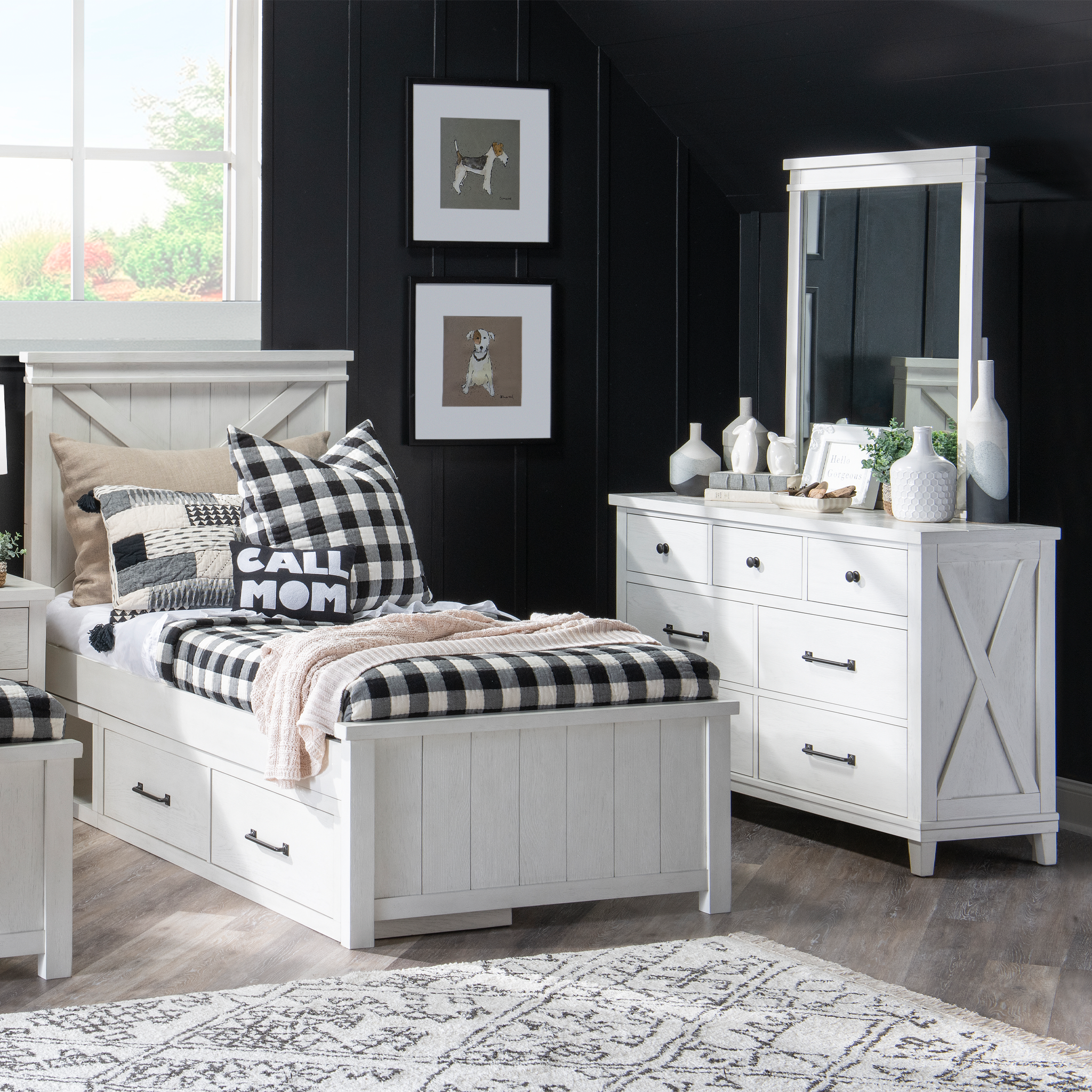 Flatiron Beveled Mirror - Tots to Teens Furniture