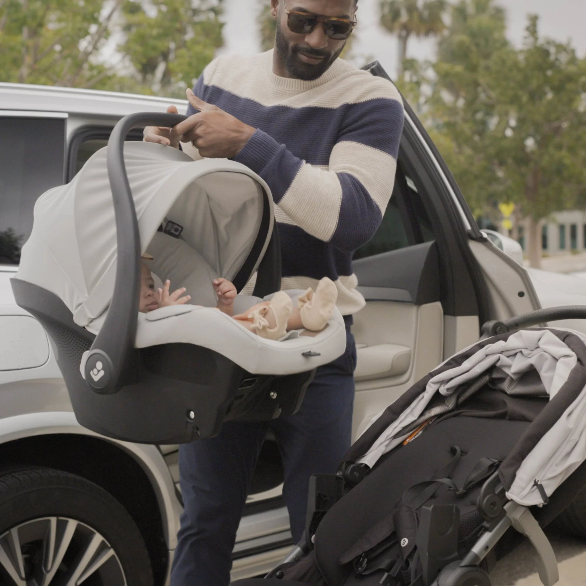 Gia XP Luxe 3-Wheel Travel System - Tots to Teens Furniture