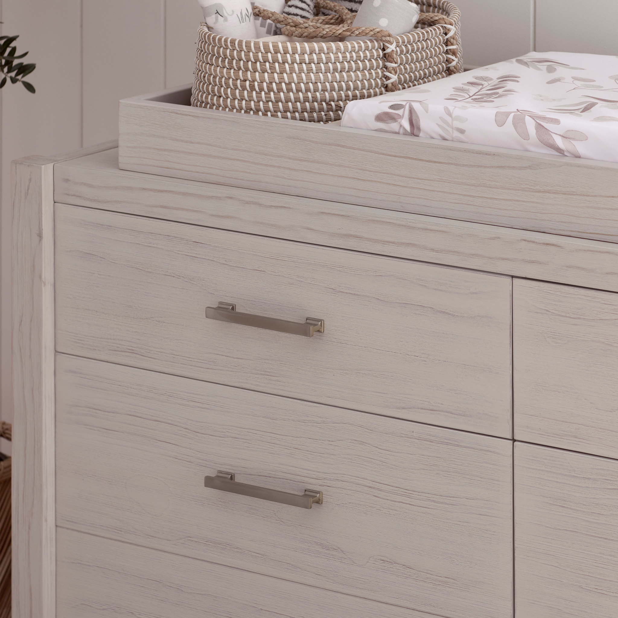 Hemsted 6 Drawer Dresser - Tots to Teens Furniture