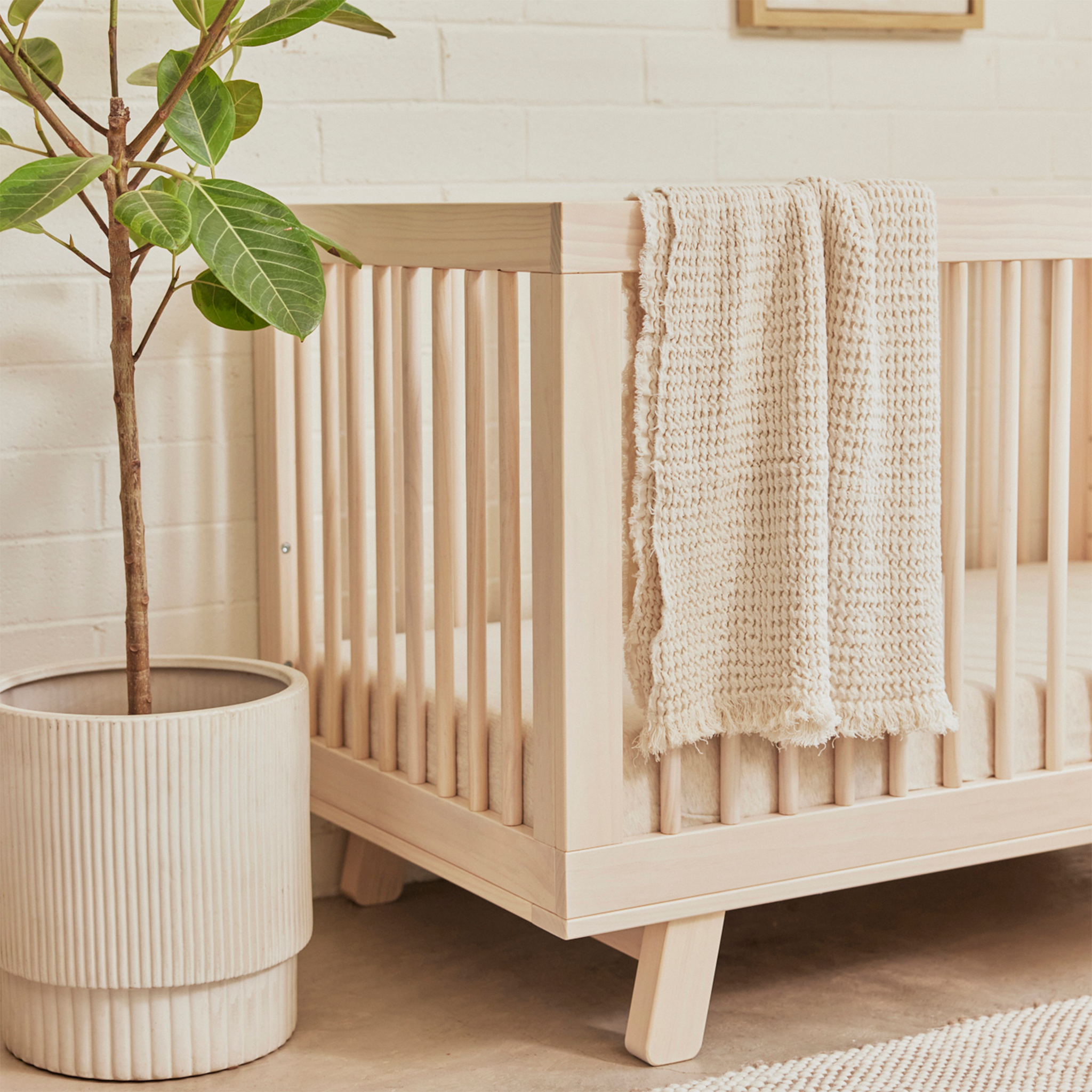 Hudson 3 in 1 Convertible Crib with Toddler Bed Conversion Kit - Tots to Teens Furniture