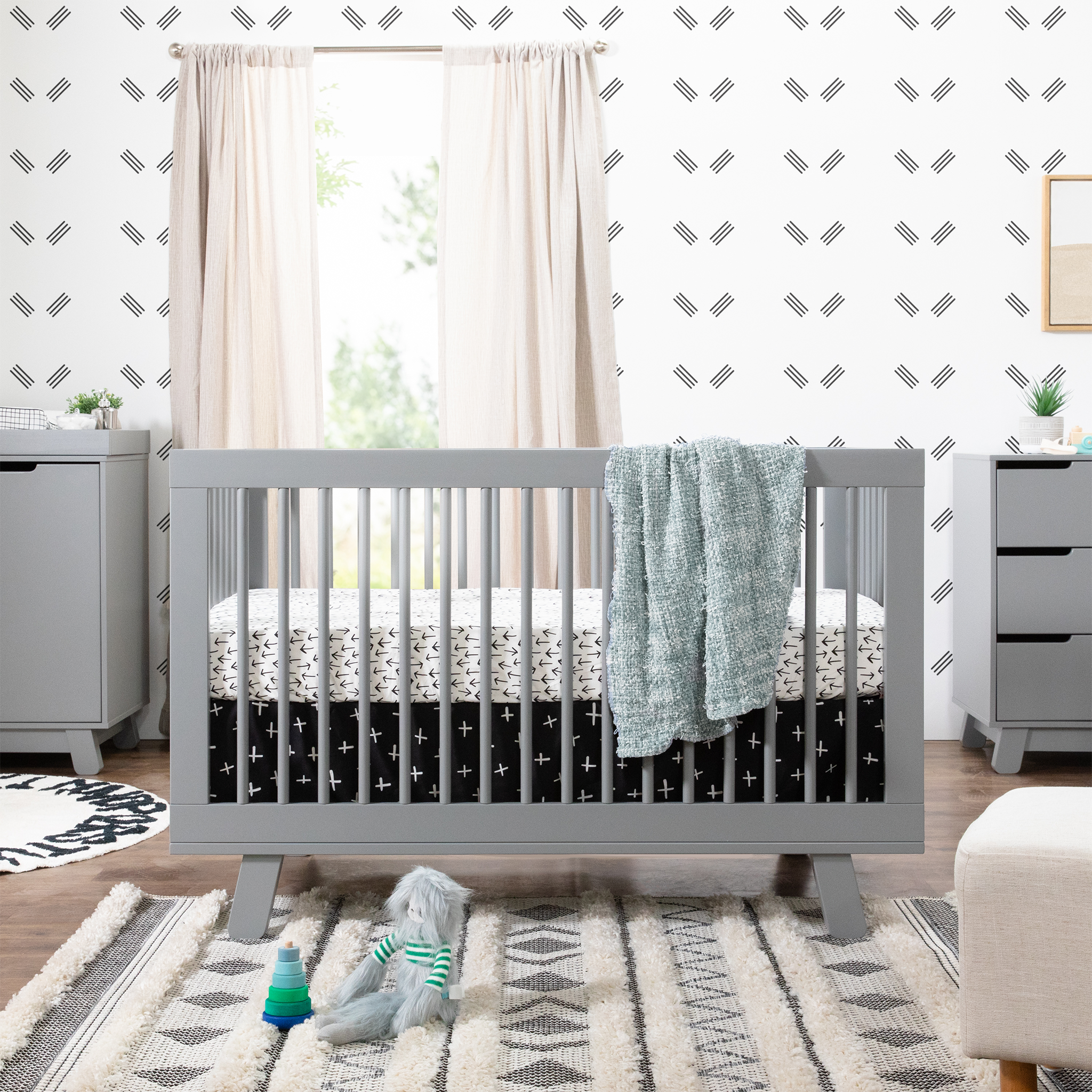Hudson 3 in 1 Convertible Crib with Toddler Bed Conversion Kit - Tots to Teens Furniture