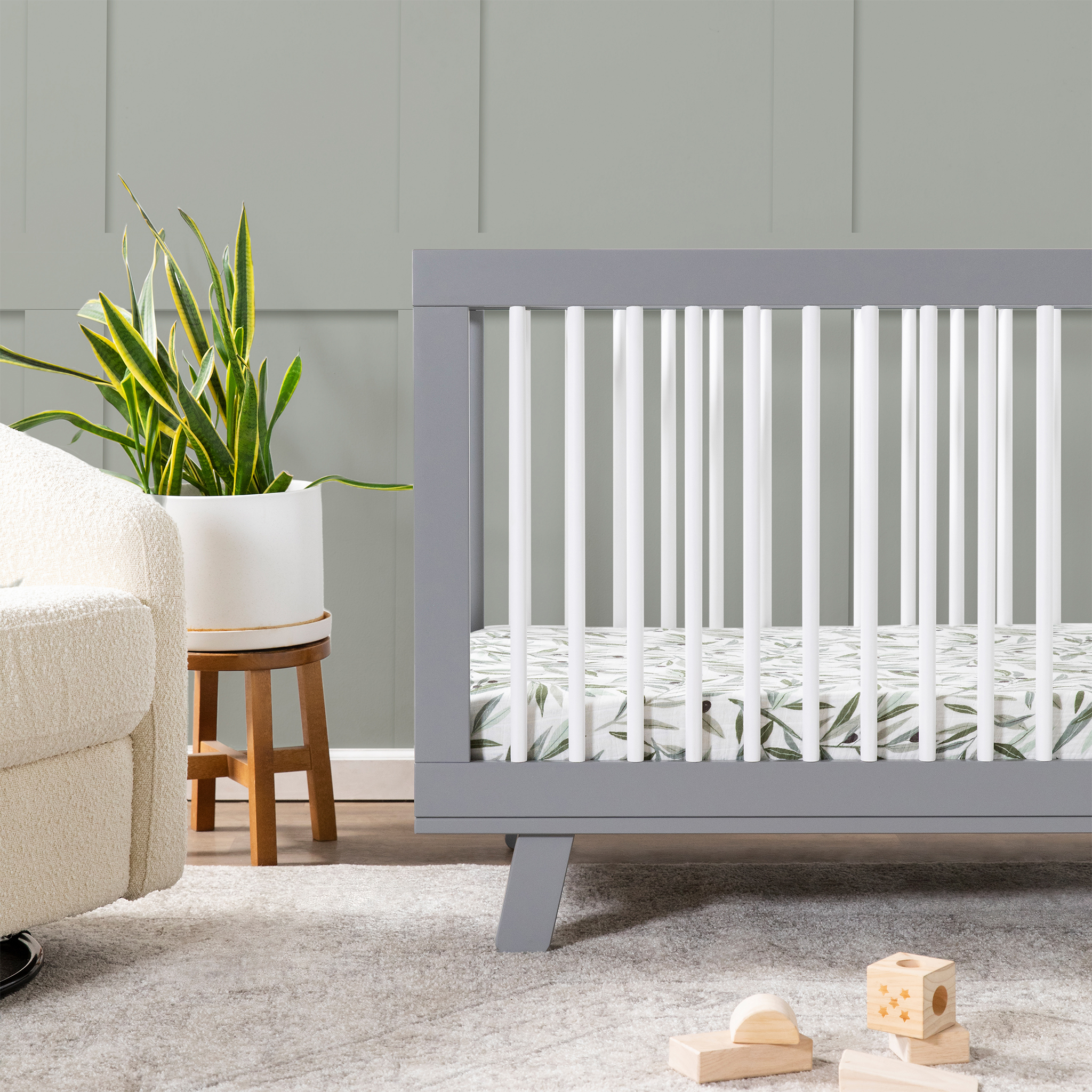 Hudson 3 in 1 Convertible Crib with Toddler Bed Conversion Kit - Tots to Teens Furniture