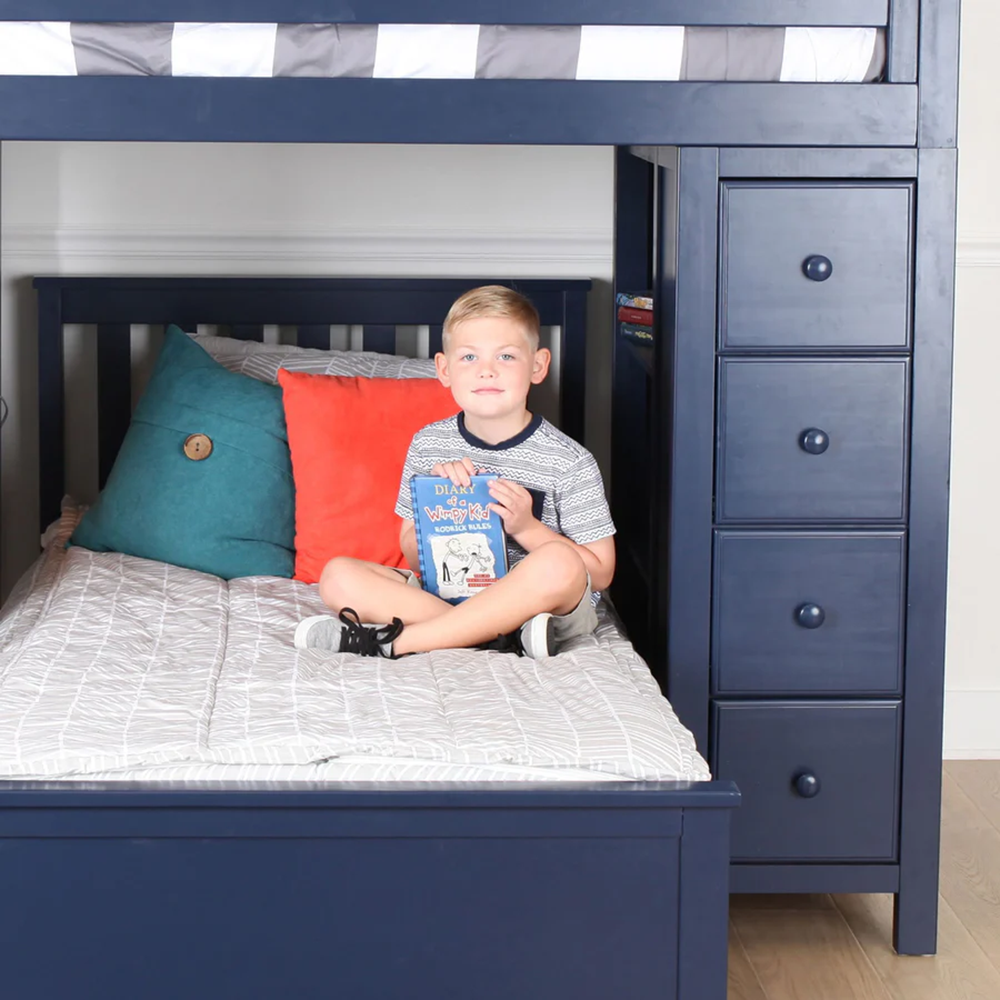 Edinburgh 1 - Twin All-in-One w/ Dresser-Bookcase & Twin-Size Bed - Tots to Teens Furniture