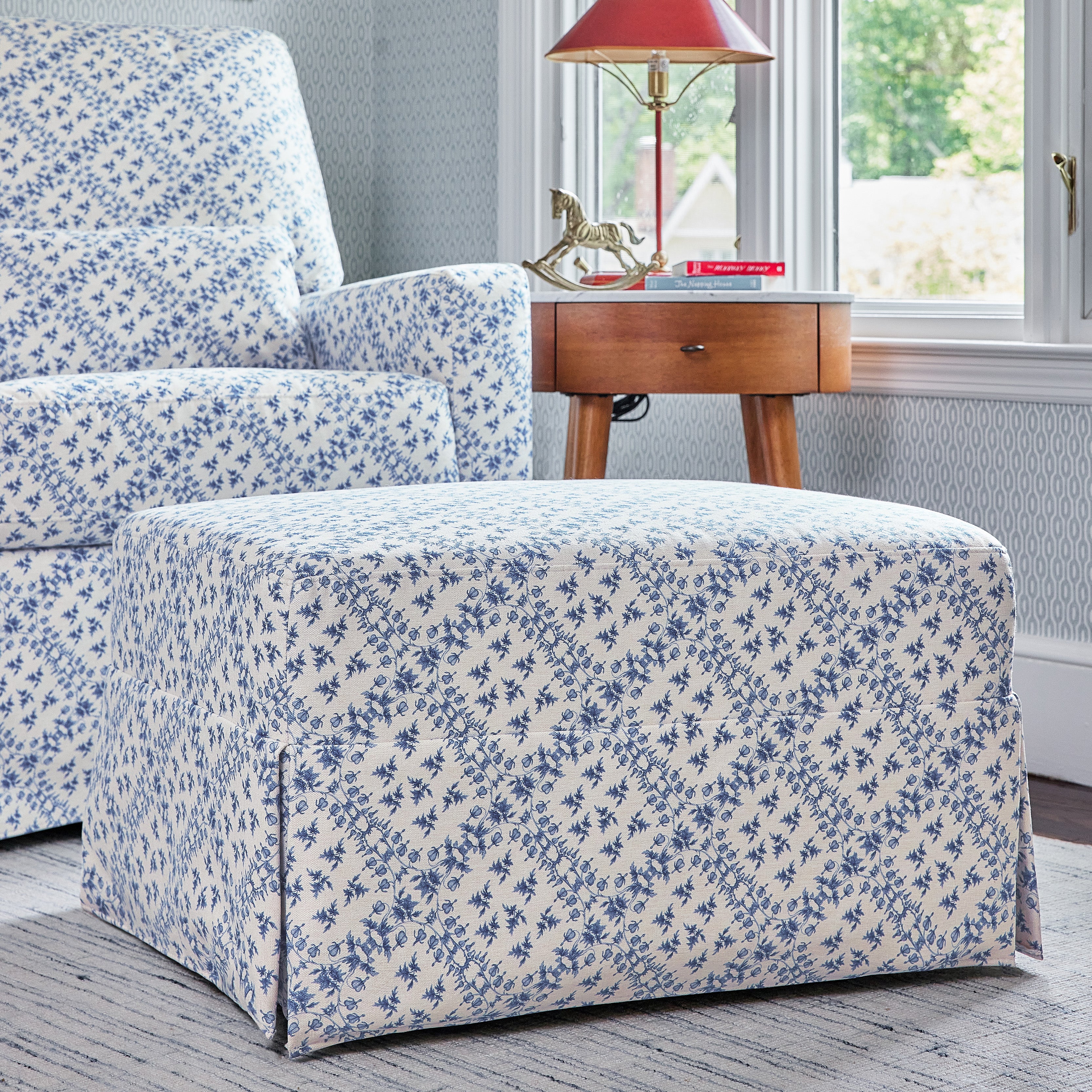 Crawford Gliding Ottoman - Tots to Teens Furniture