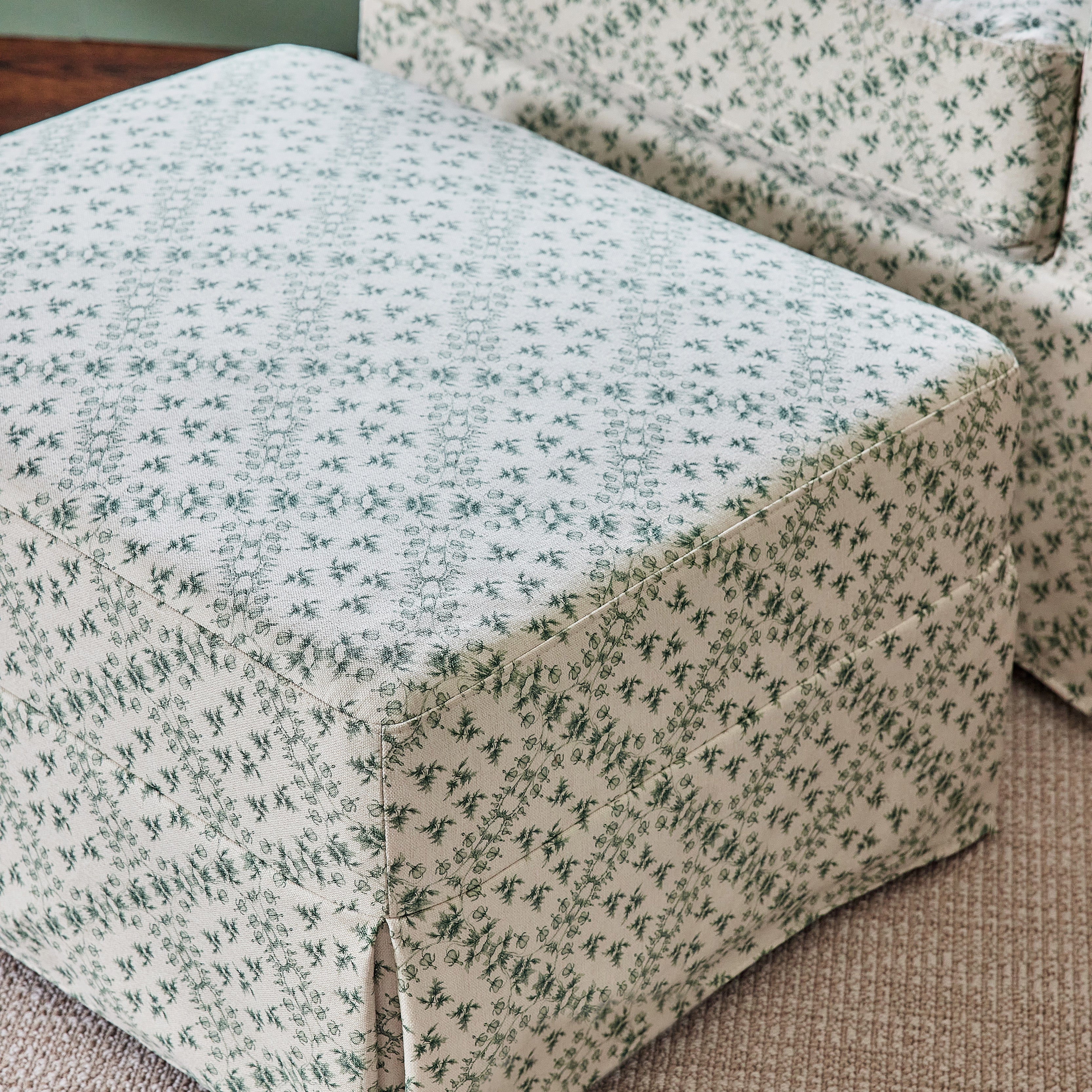 Crawford Gliding Ottoman - Tots to Teens Furniture