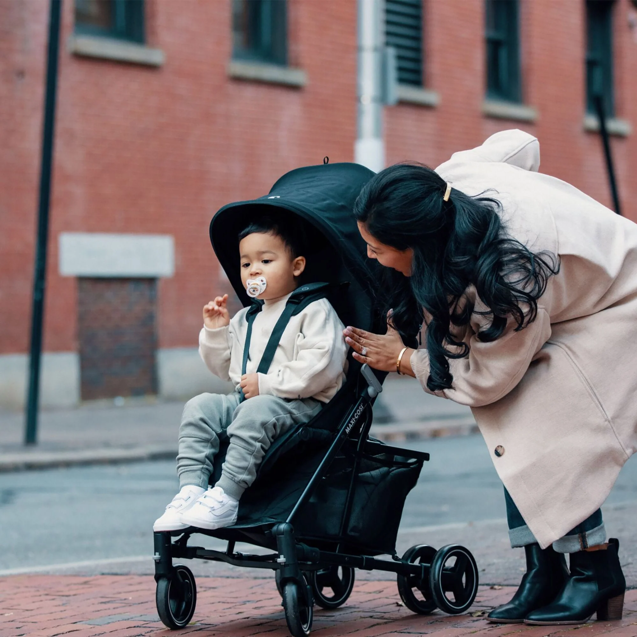 Mara XT Ultra Compact Stroller | Tots to Teens Furniture