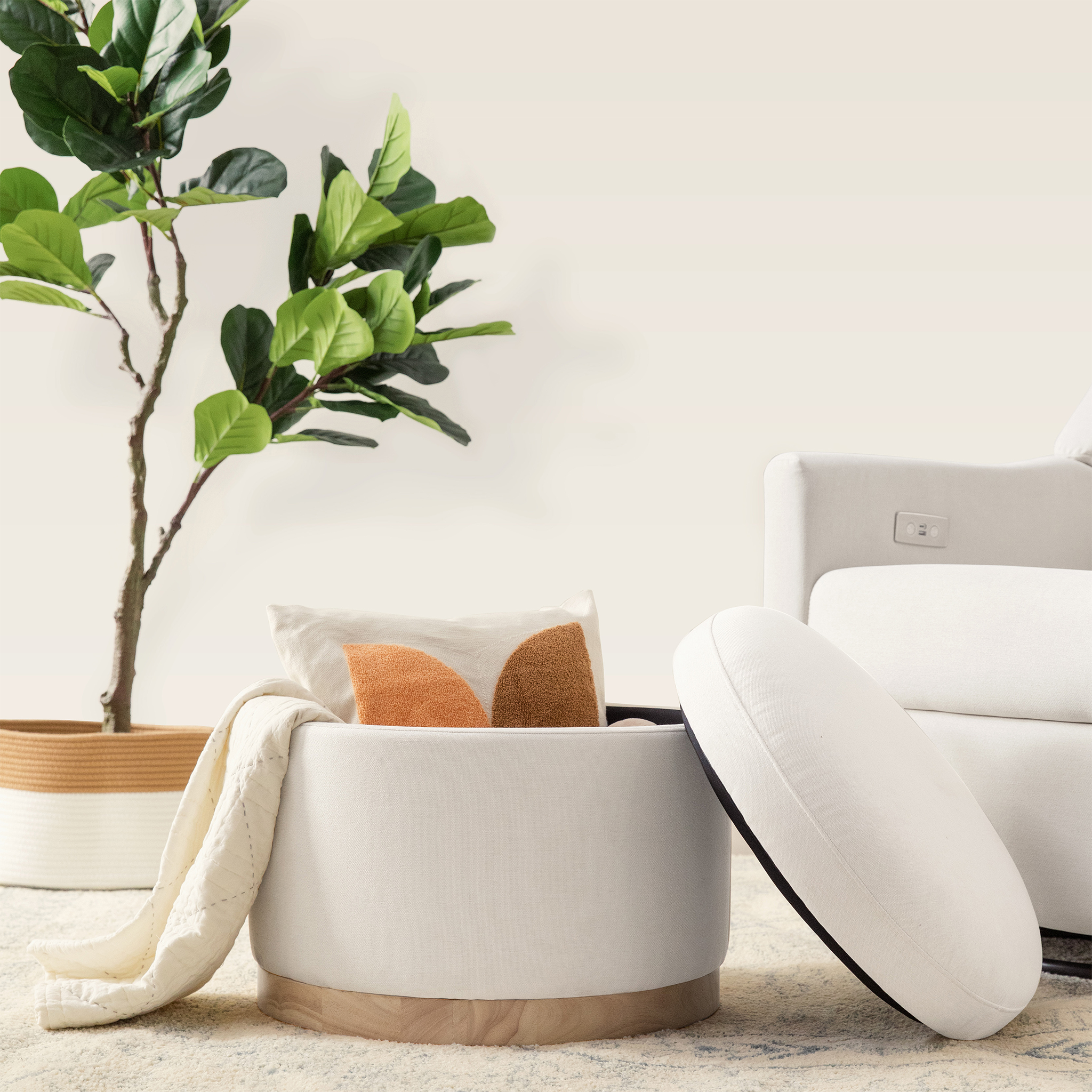 Naka Storage Ottoman - Tots to Teens Furniture