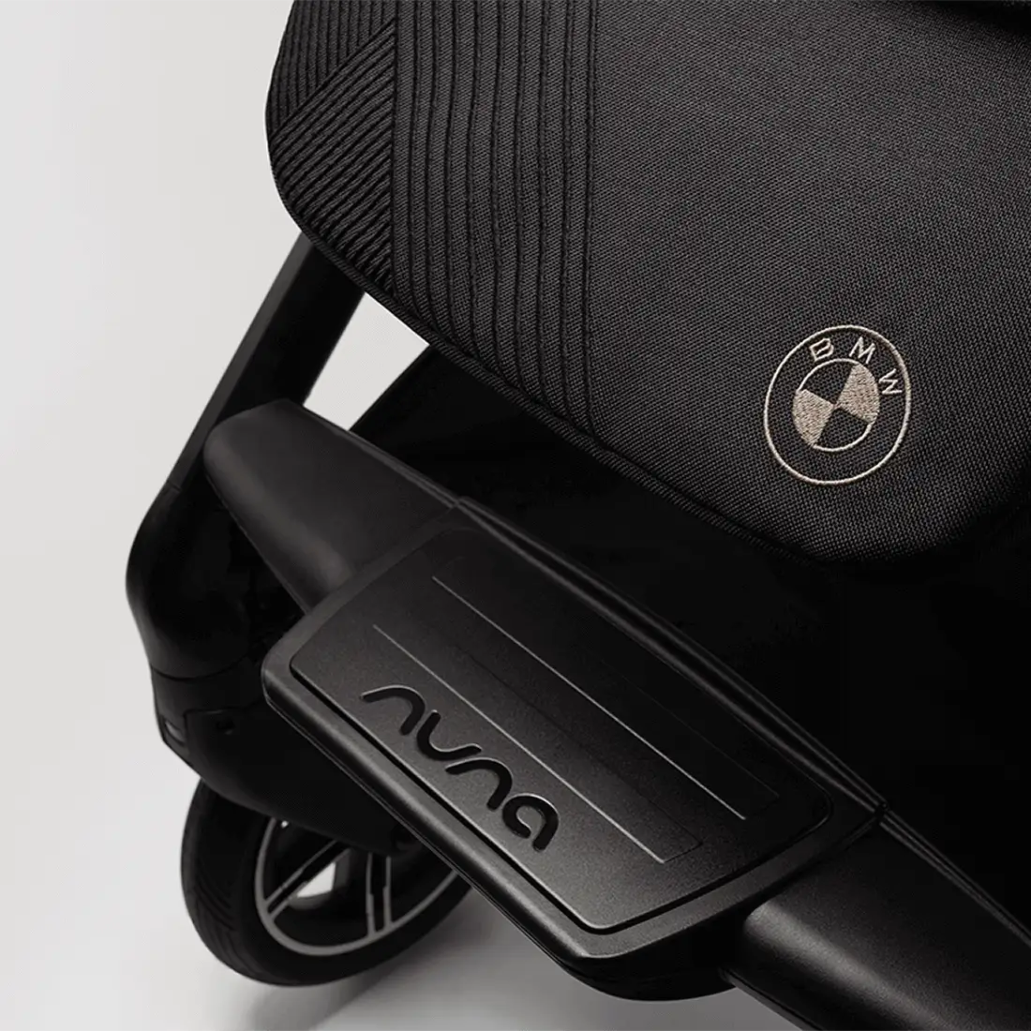 mixx next BMW Collection - Tots to Teens Furniture