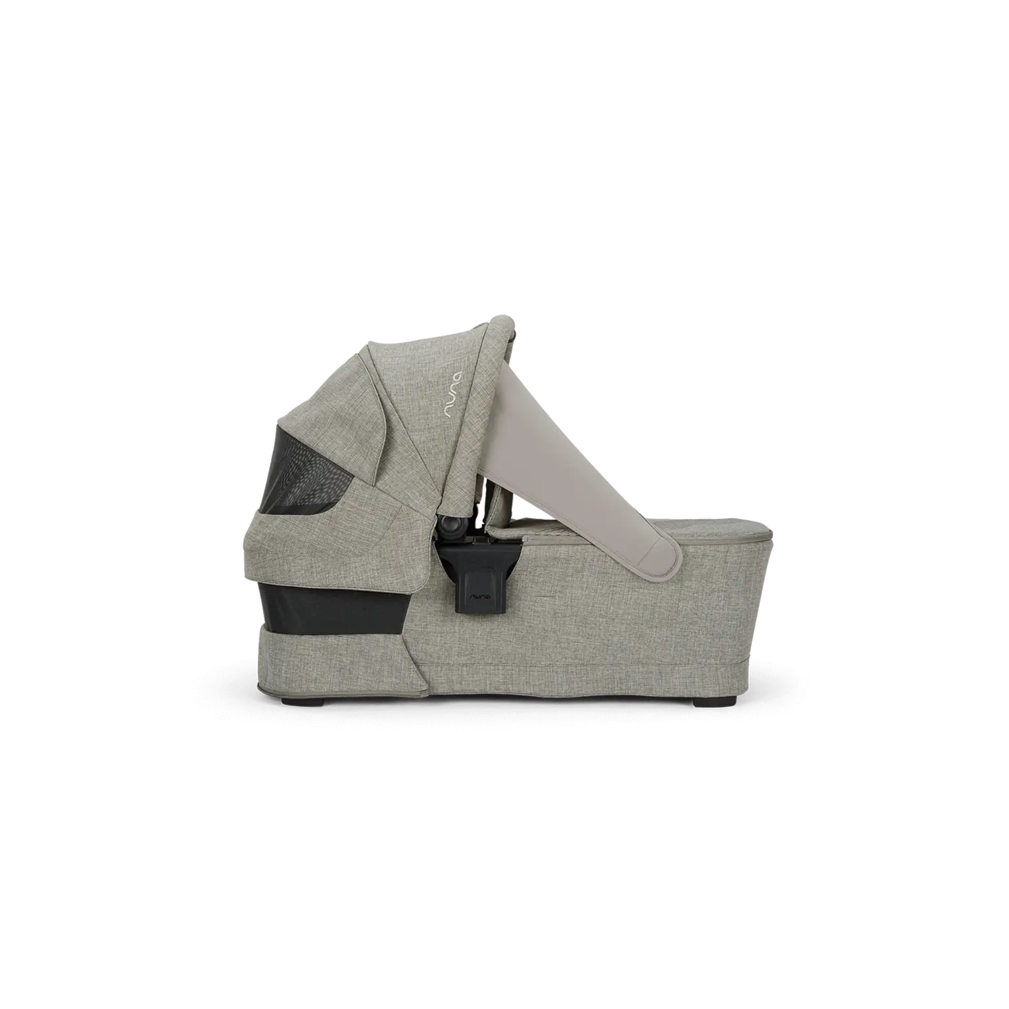swiv + triv Series Bassinet BMW Collection