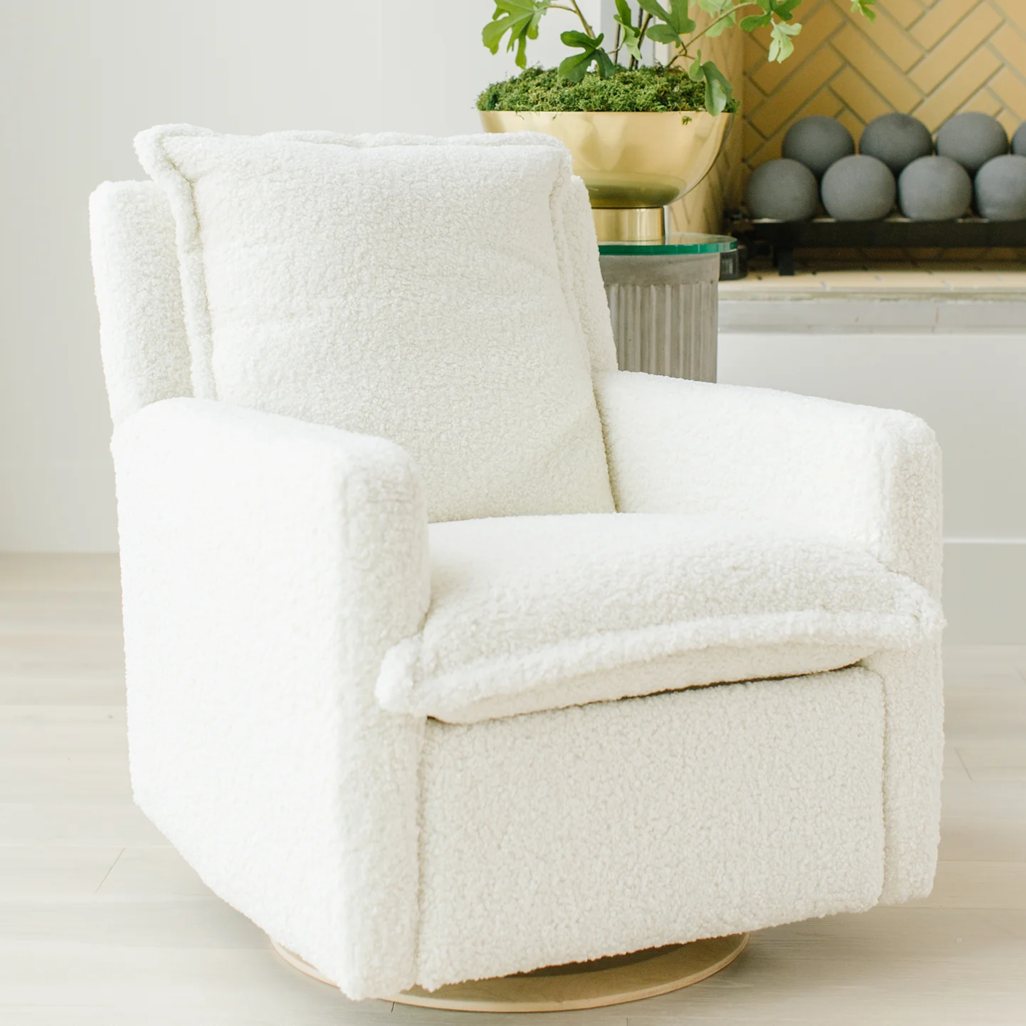 Oilo Flynn Gliding Swivel Recliner - Tots to Teens Furniture