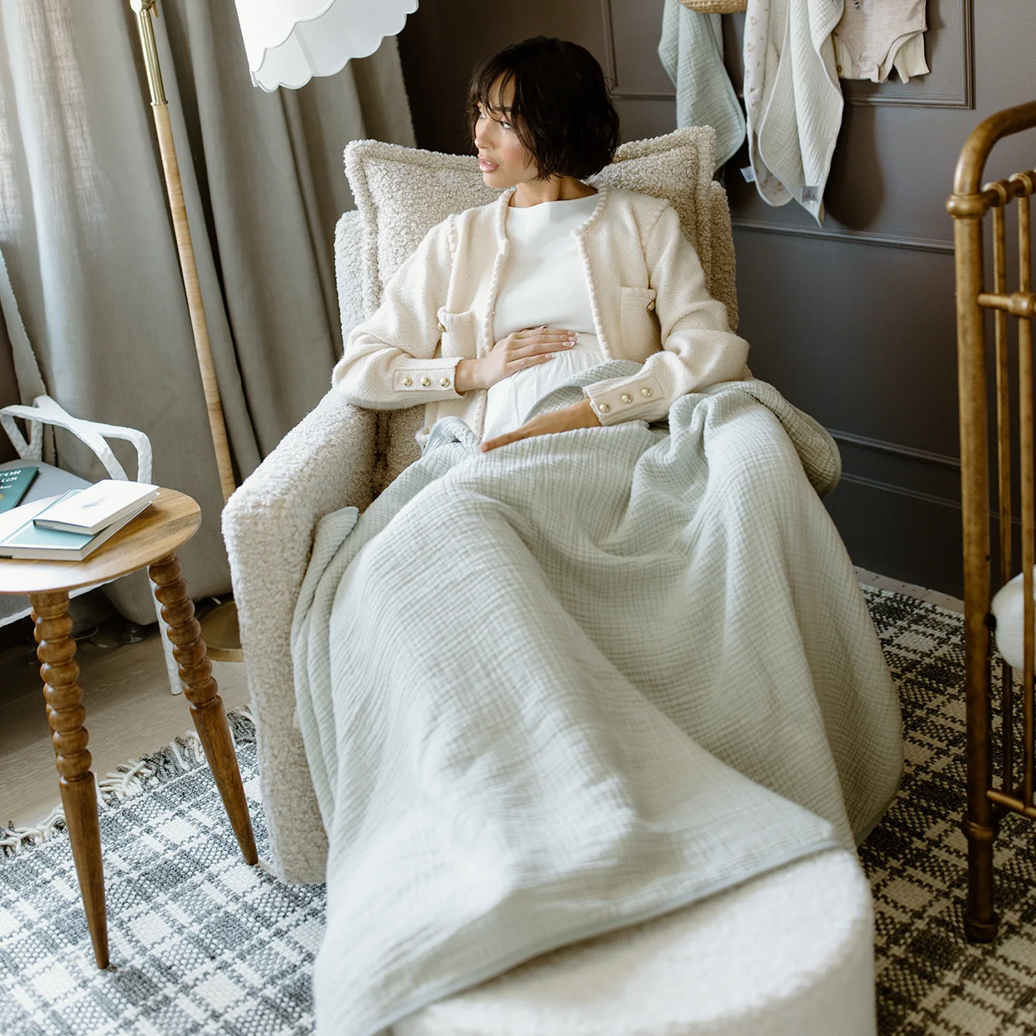 Oilo Nola Swivel Nursery Glider - Tots to Teens Furniture