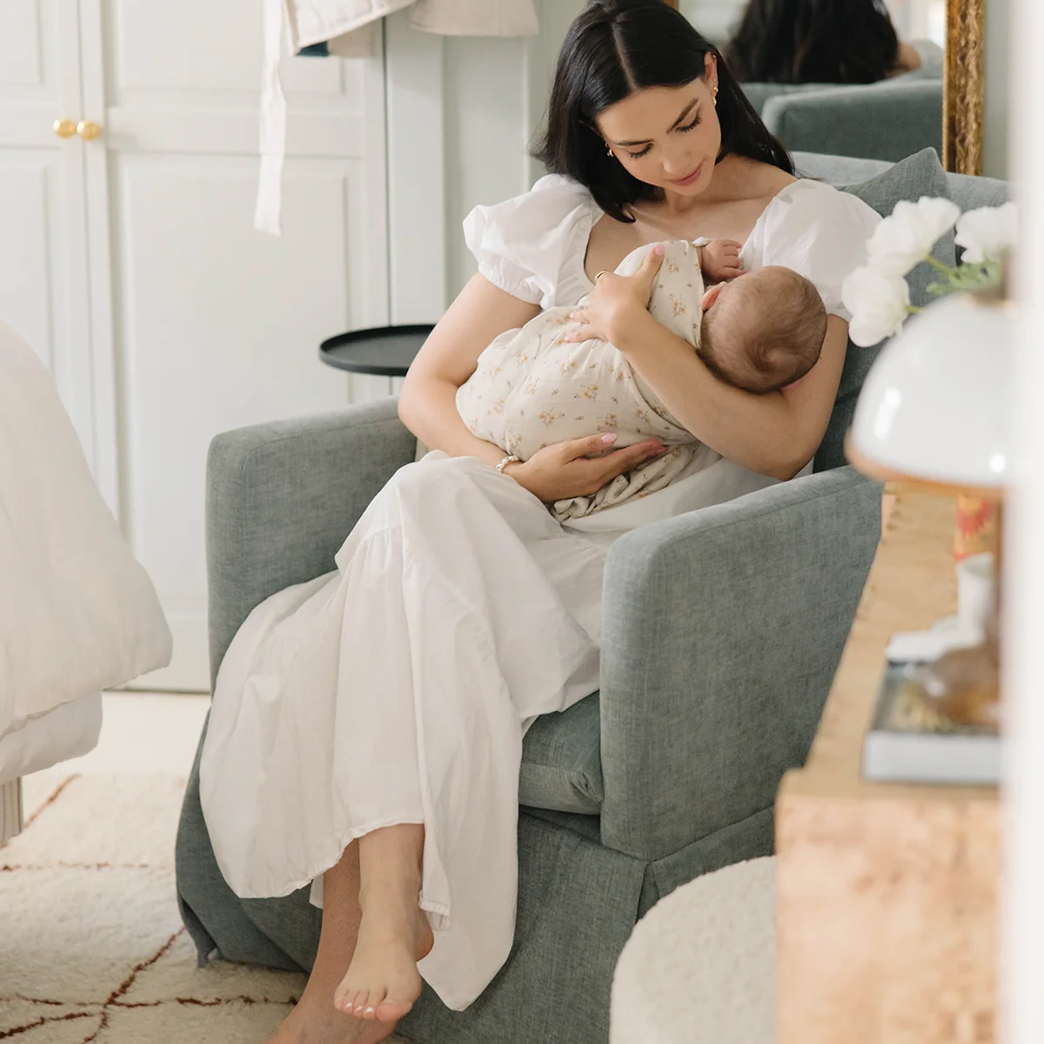 Oilo Zoey Swivel Nursery Glider - Tots to Teens Furniture