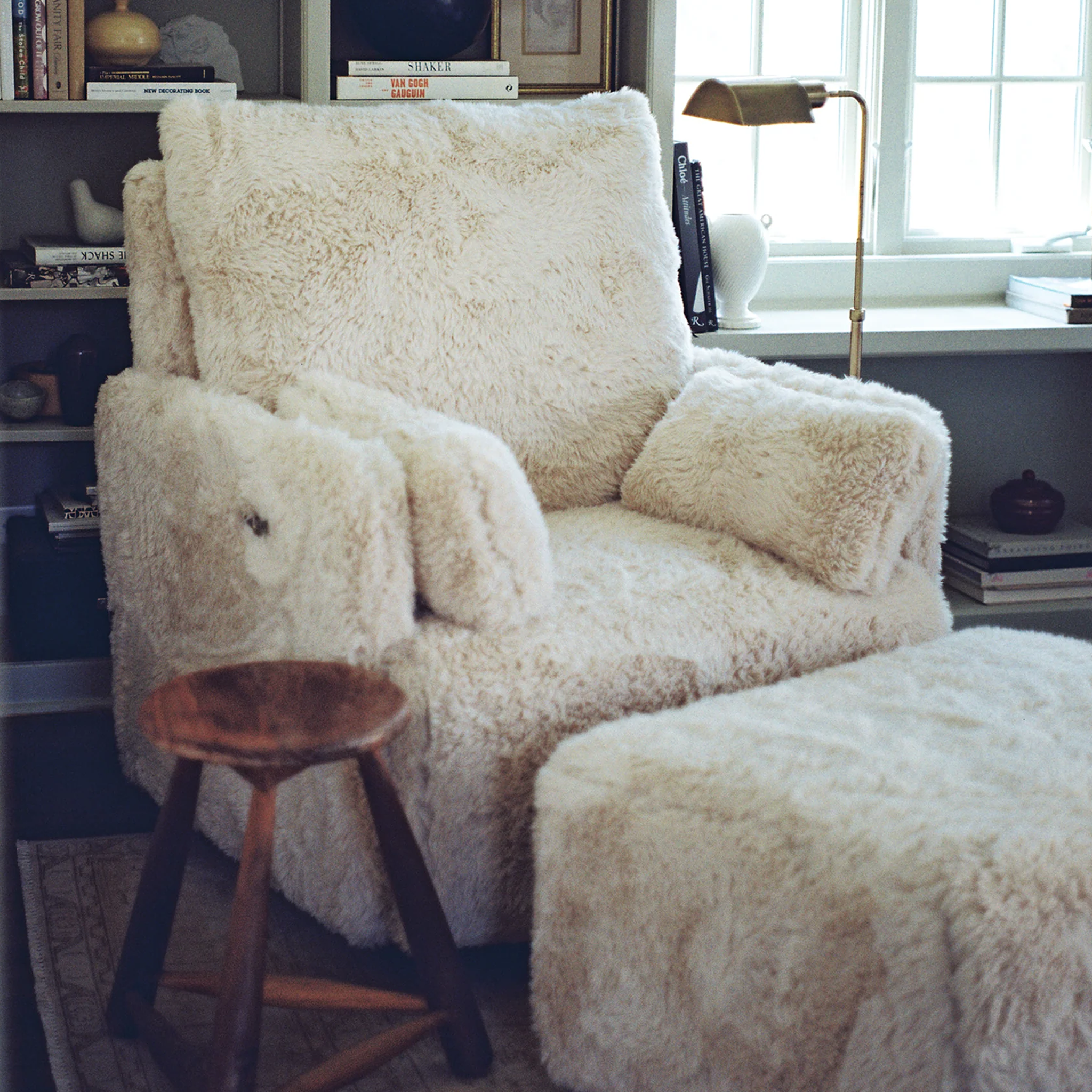 Oilo Ollie a Chair and a Half - Swivel Nursery Glider with Back Recline Feature