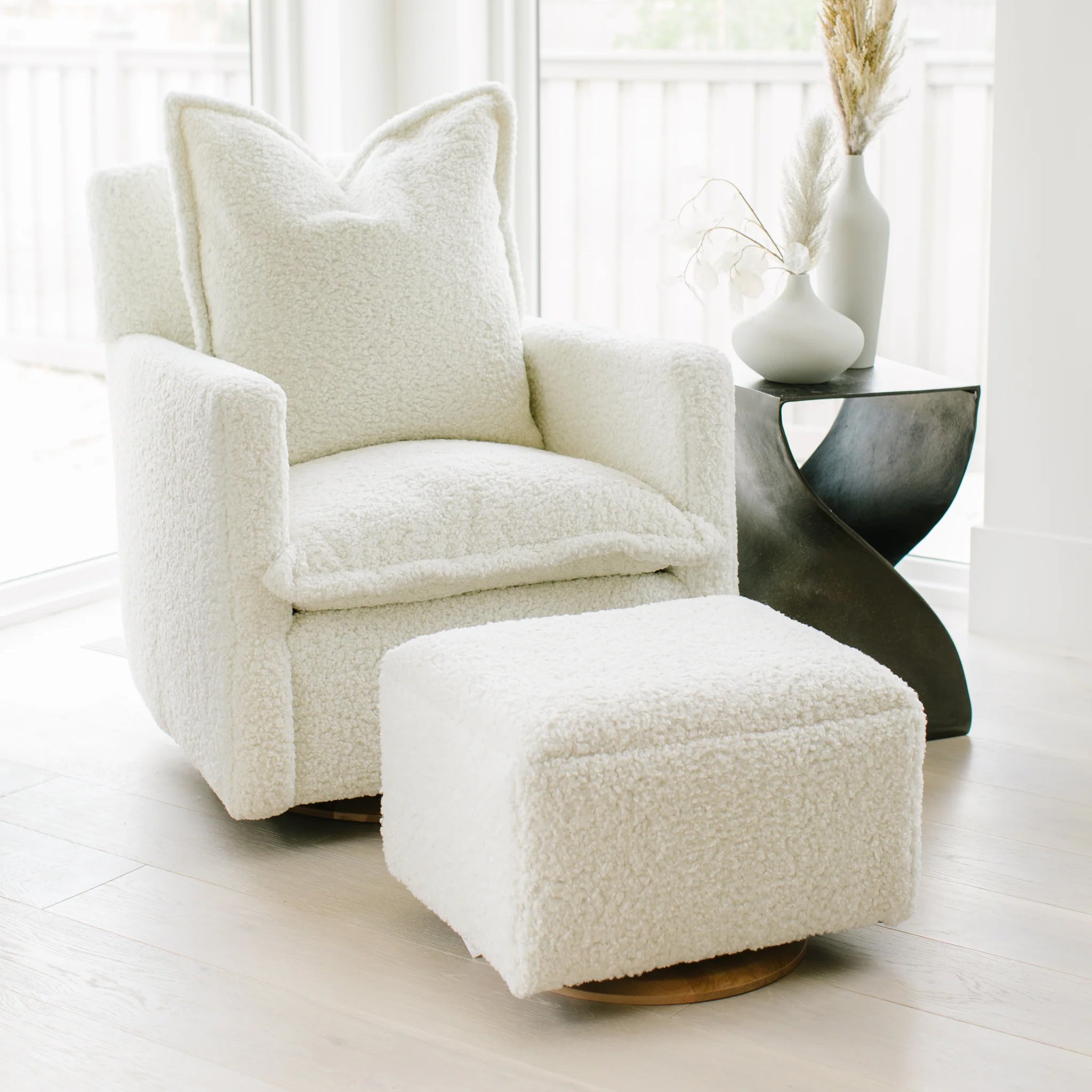 Oilo Small Stationary Rectangle Ottoman With Wood Base - Tots to Teens Furniture