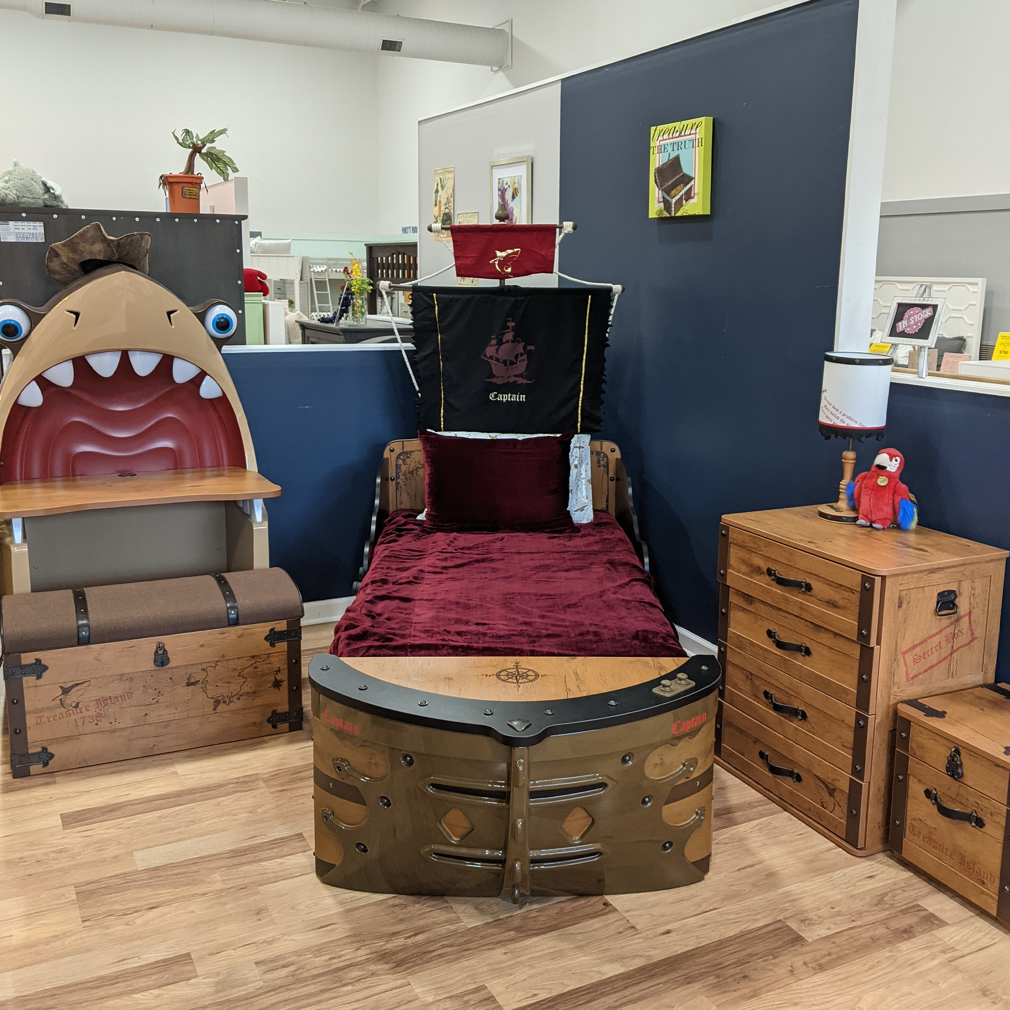 In-Stock Closeout Bundle - Cilek Pirate Room Set - Tots to Teens Furniture