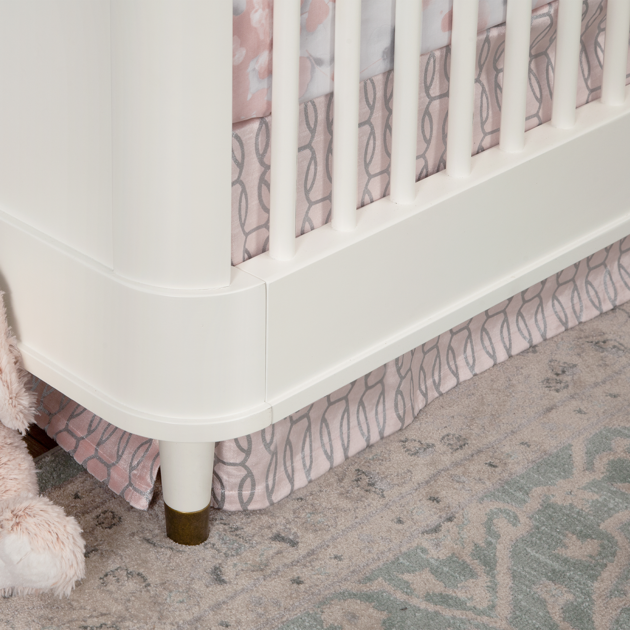 Tanner 3 in 1 Convertible Crib in Warm White - Tots to Teens Furniture