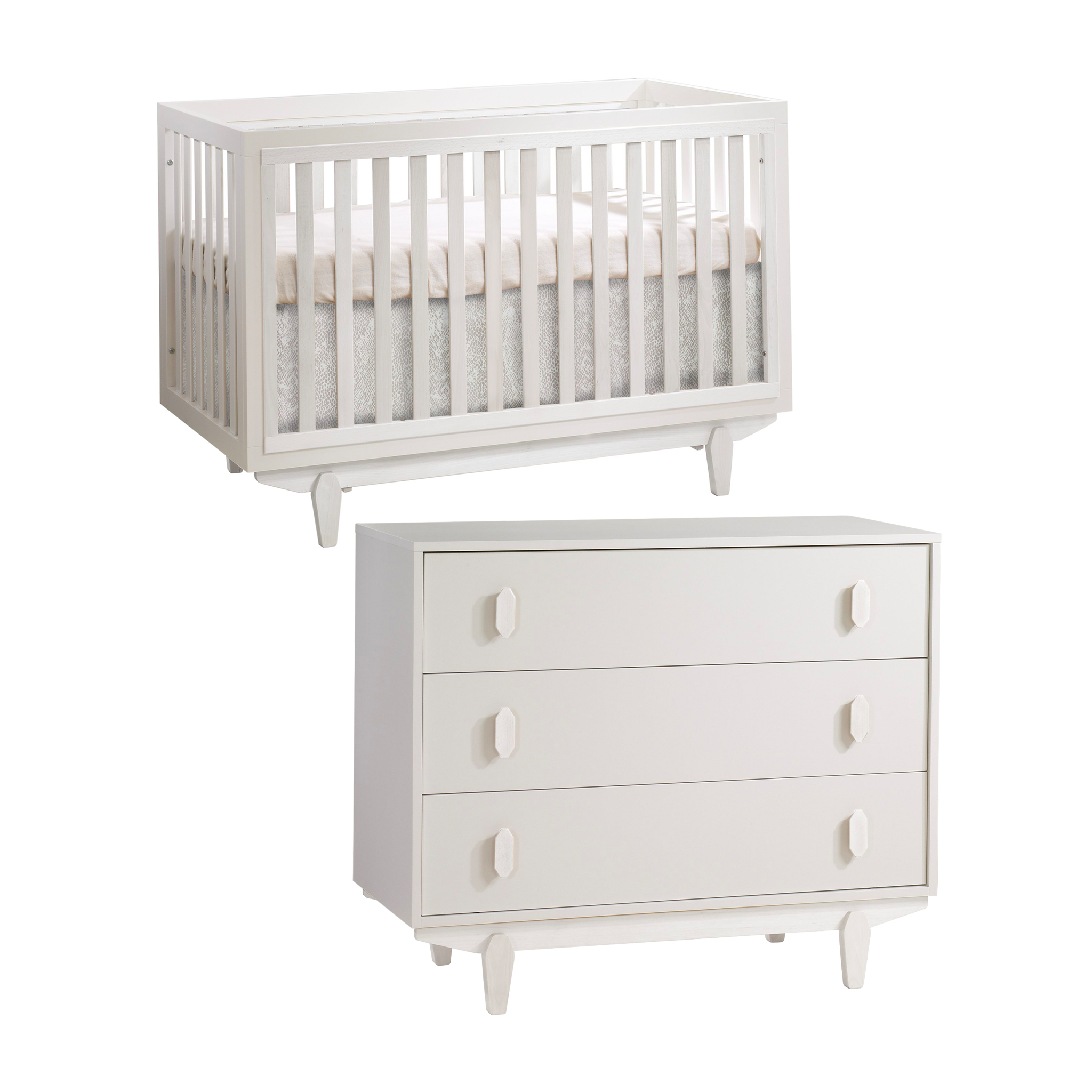 Tate Classic Crib & Dresser Set - Tots to Teens Furniture