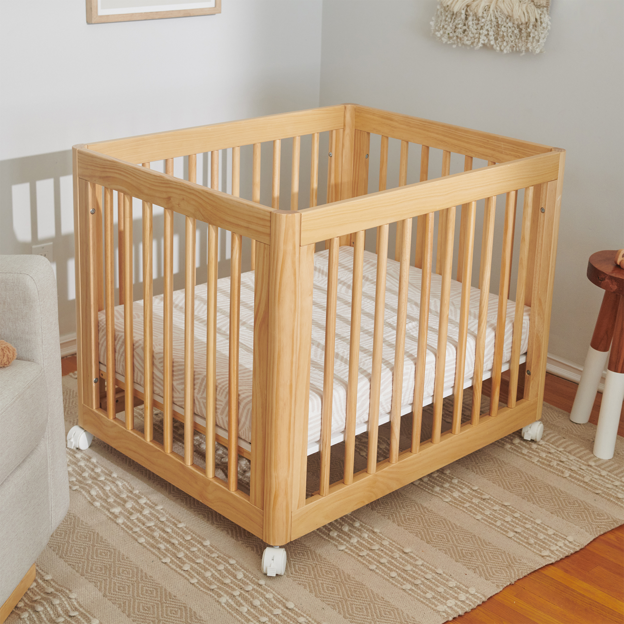 Yuzu 8 in 1 Convertible Crib - Tots to Teens Furniture