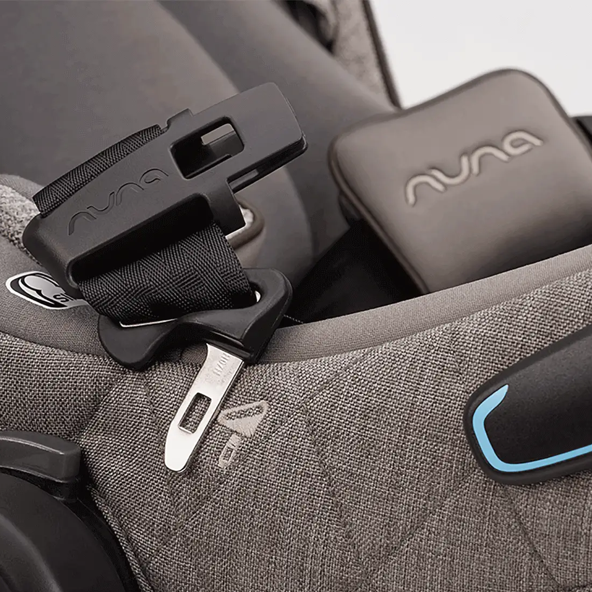 pipa™ aire rx + pipa relx base™ - Tots to Teens Furniture