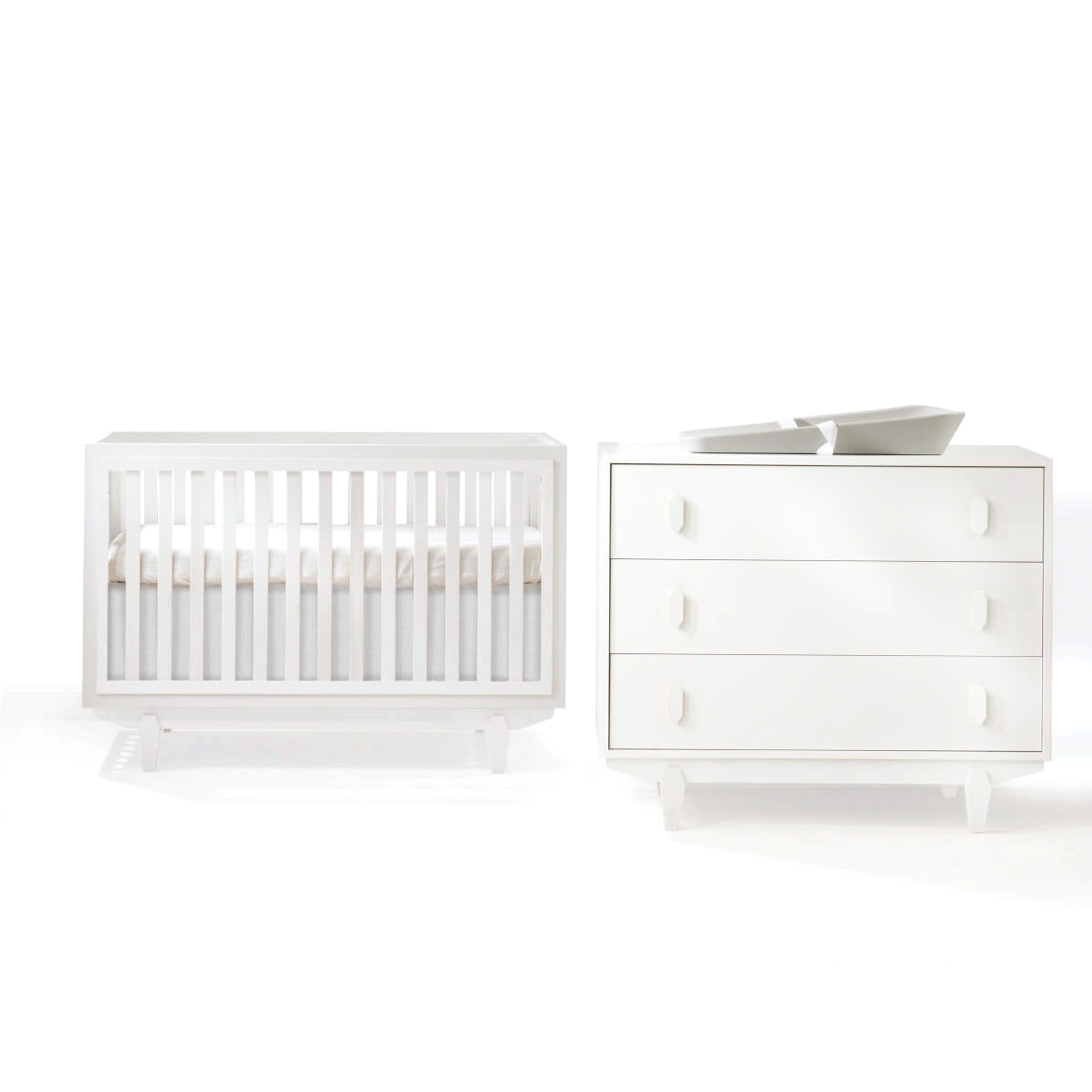 Tate Classic Crib - Tots to Teens Furniture