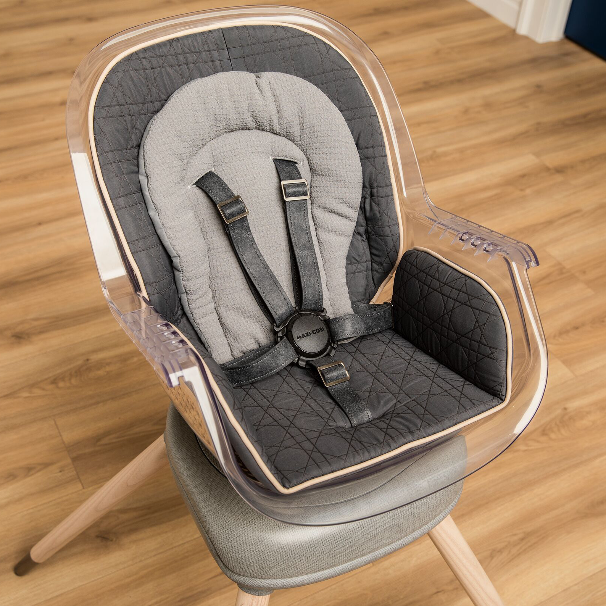 Kiskadee 360° Rotating High Chair - Tots to Teens Furniture
