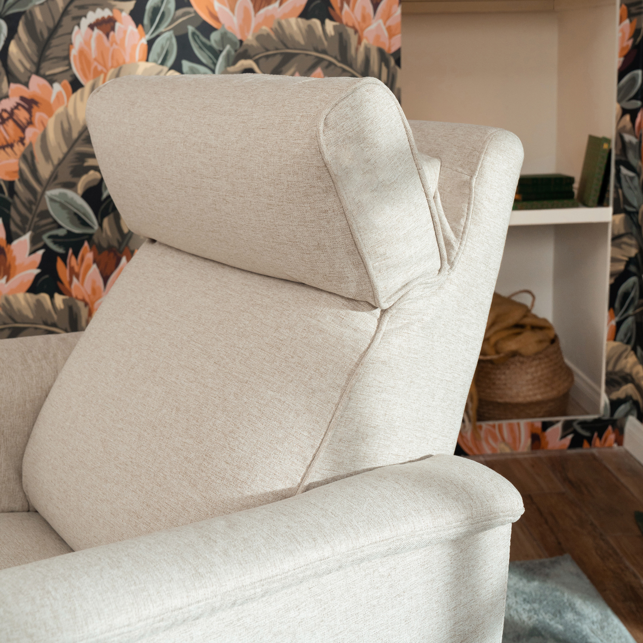 Willa Plus Power Glider Recliner w/ Power Headrest - Tots to Teens Furniture