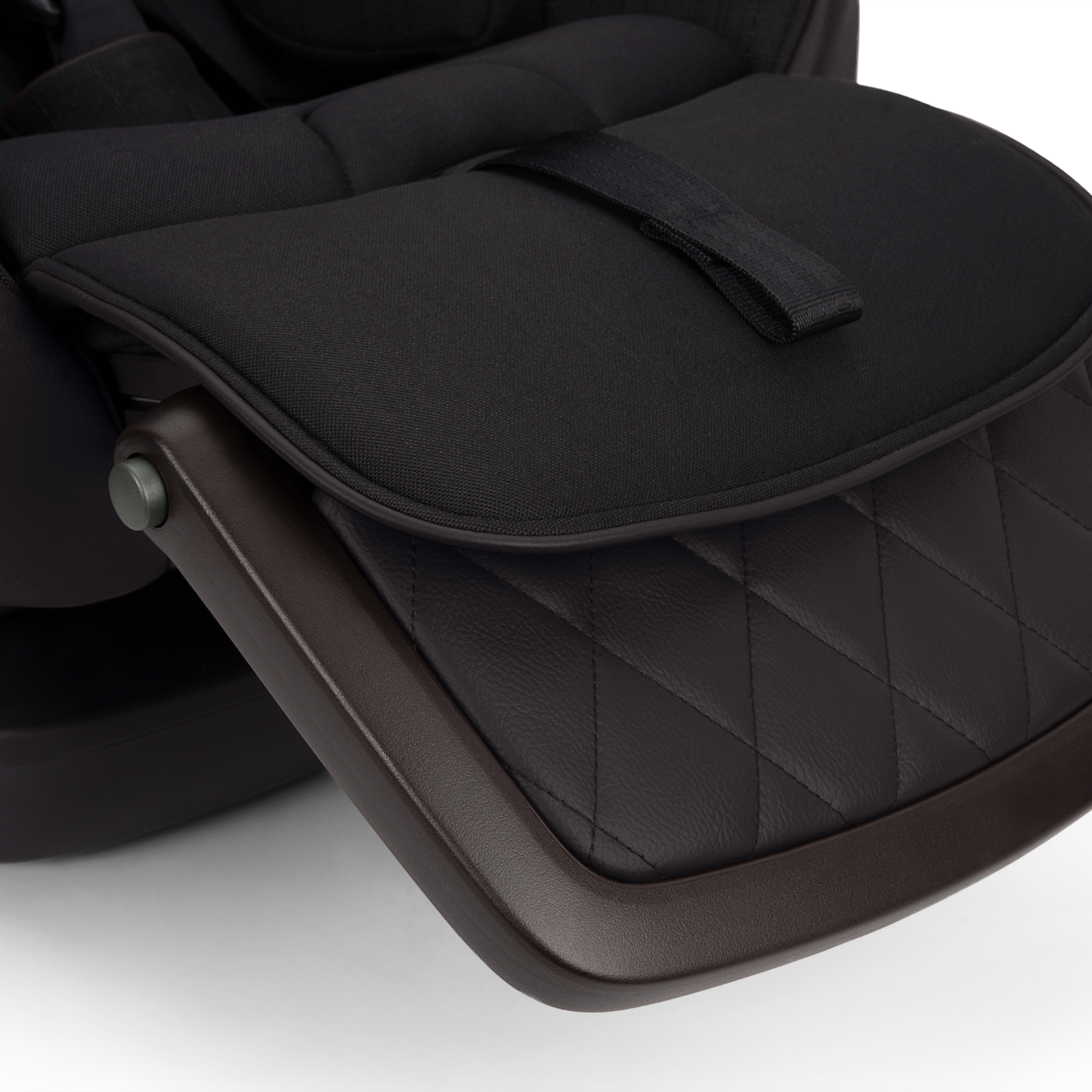 EXEC next - Tots to Teens Furniture