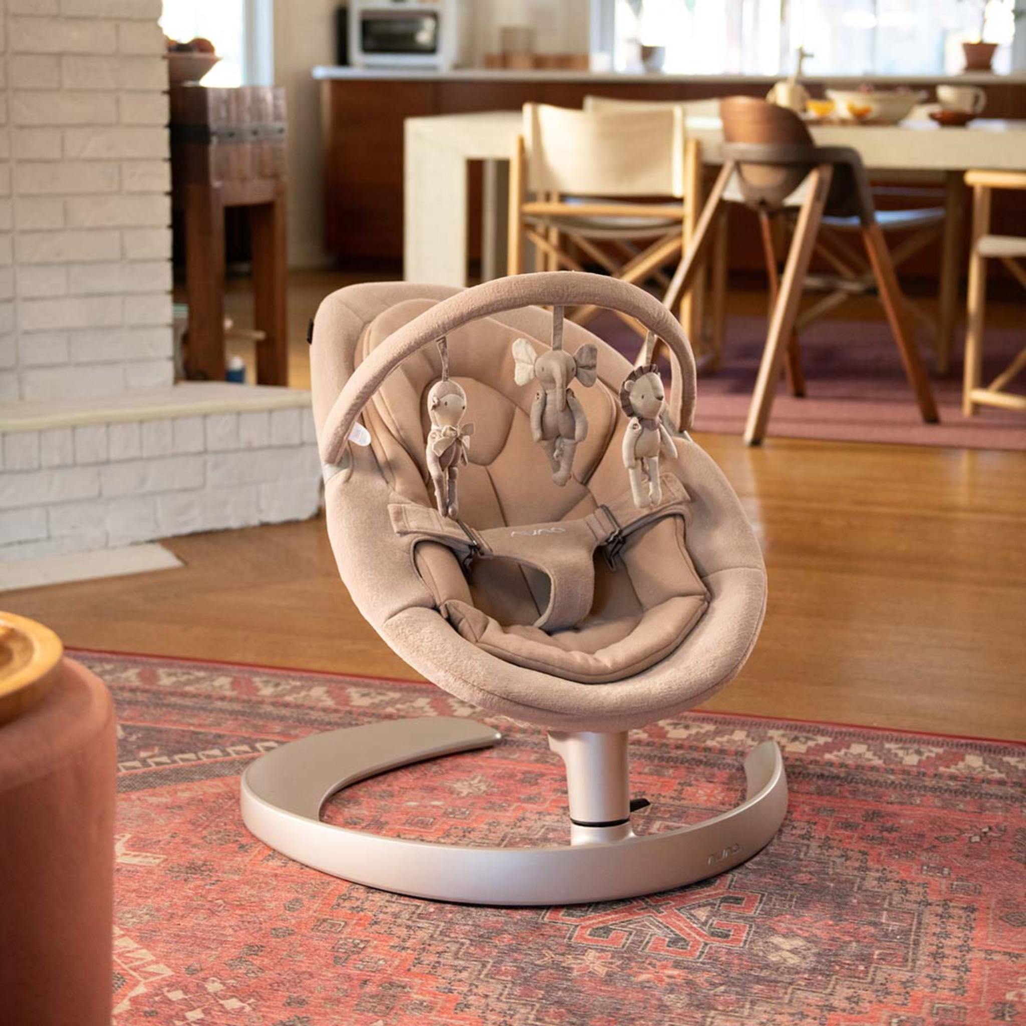 leaf grow - Tots to Teens Furniture